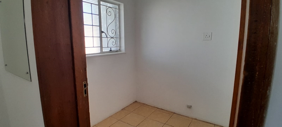 To Let Commercial Property for Rent in Dalindyebo Eastern Cape